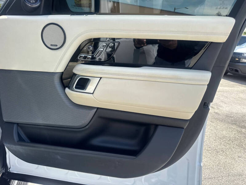 2021 Land Rover Range Rover P400 HSE Westminster Edition