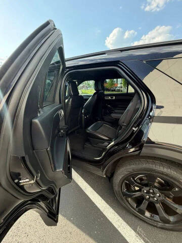 2023 Ford Explorer ST-Line