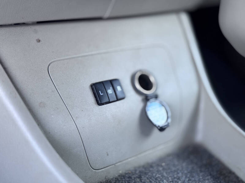 2012 Toyota Prius One
