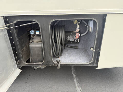 2016 Tiffin Allegro Open Road RED 33AA