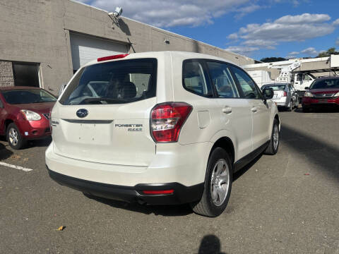 2014 Subaru Forester 2.5i