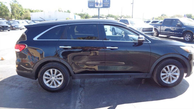 2017 Kia Sorento LX V6