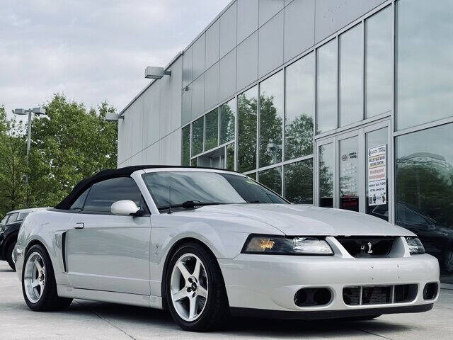 2004 Ford Mustang SVT Cobra SVT