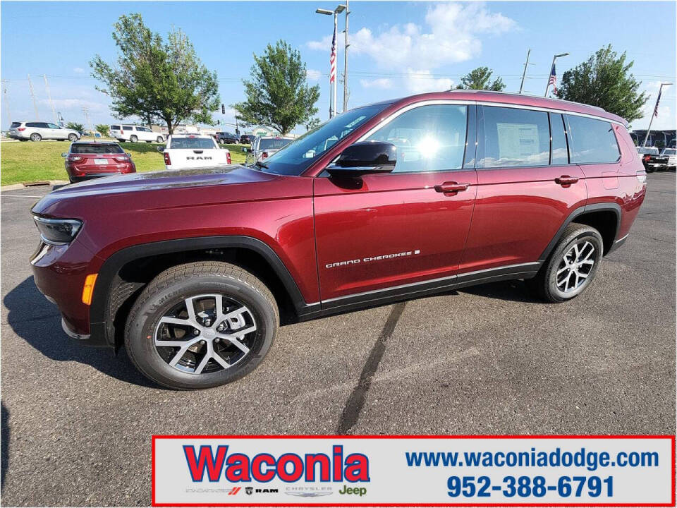 2024 Jeep Grand Cherokee L for sale at Victoria Auto Sales in Victoria, MN