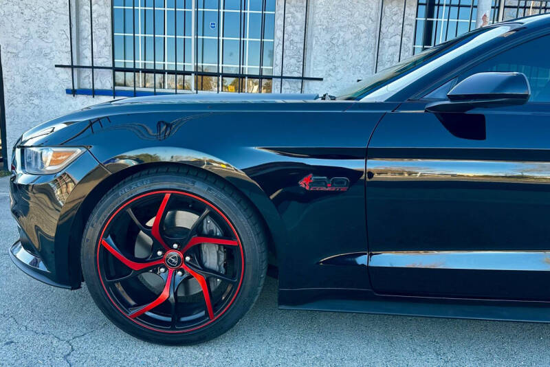 2017 Ford Mustang