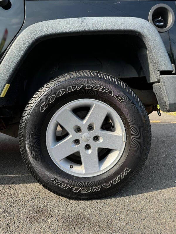 2011 Jeep Wrangler Unlimited Sport