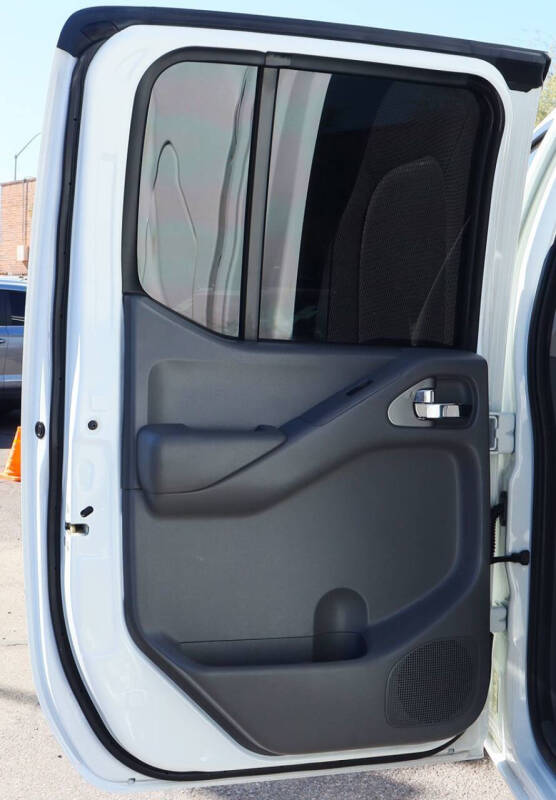 2021 Nissan Frontier S