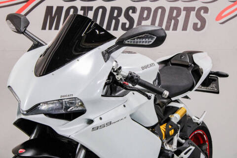 2017 Ducati Superbike 1199 Panigale S