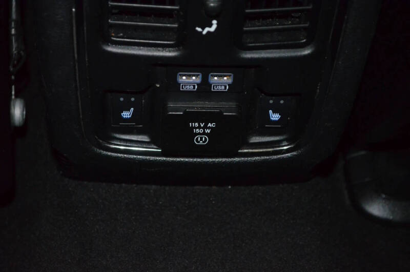 2019 Jeep Grand Cherokee Summit