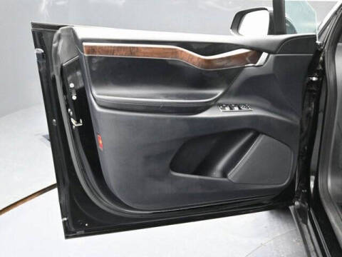 2020 Tesla Model X Long Range