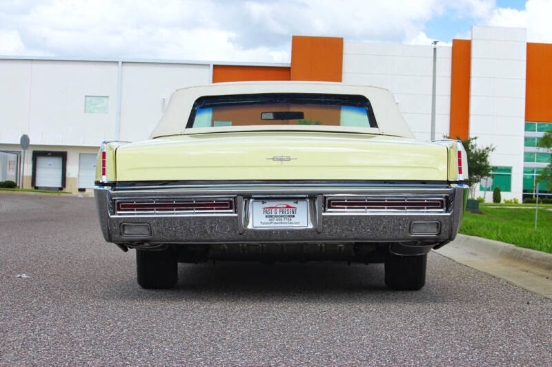 1967 Lincoln Continental