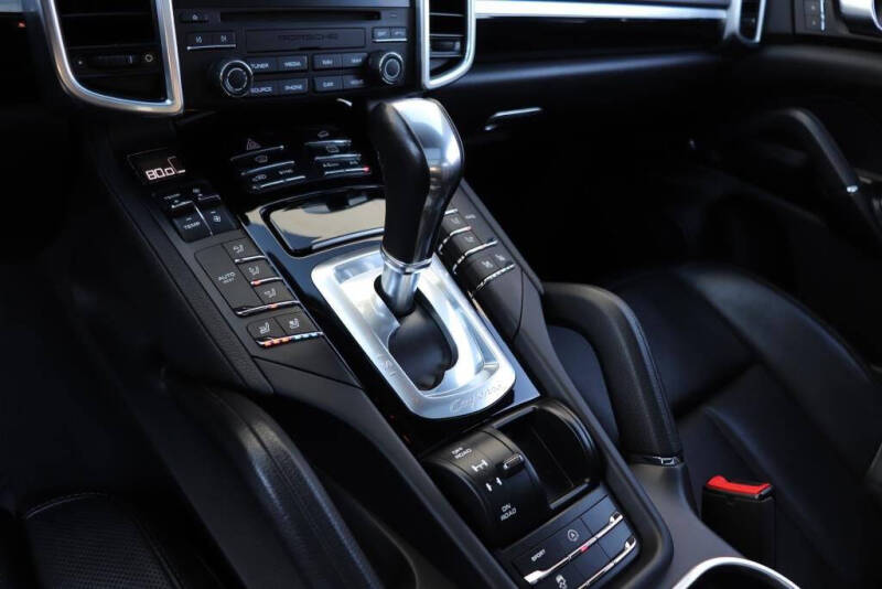 2018 Porsche Cayenne S