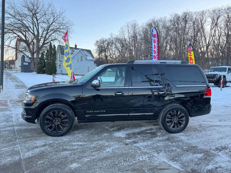 2017 Lincoln Navigator Select
