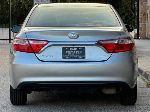 2016 Toyota Camry LE