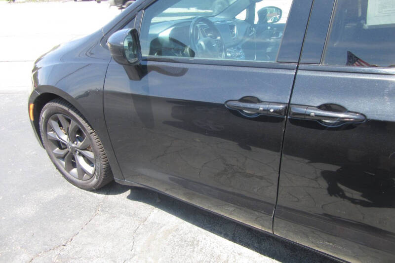 2018 Chrysler Pacifica Touring L Plus
