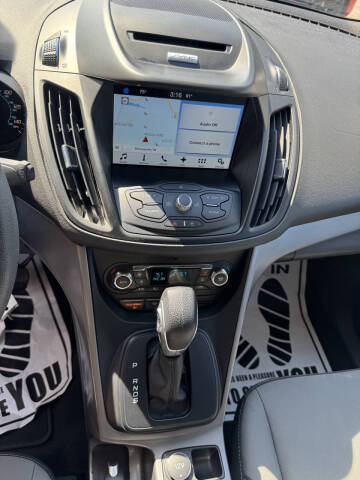 2016 Ford Escape SE