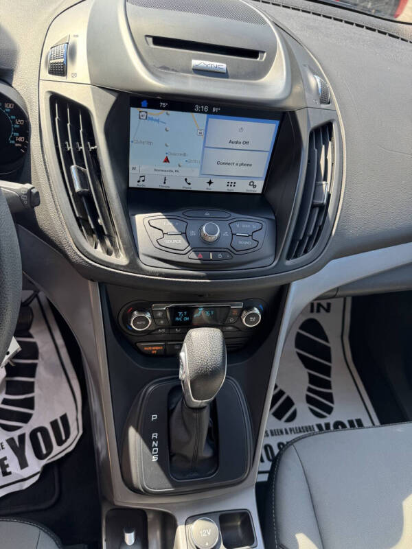 2016 Ford Escape SE