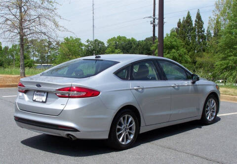 2017 Ford Fusion SE