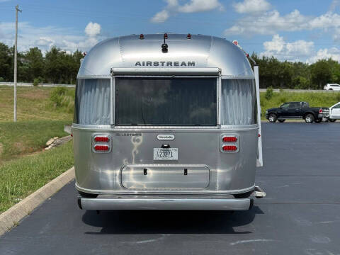 2024 Airstream Globetrotter