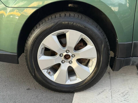 2010 Subaru Outback 2.5i Premium