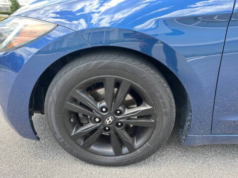 2018 Hyundai Elantra