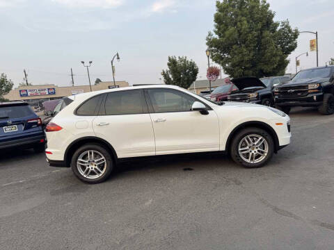 2016 Porsche Cayenne