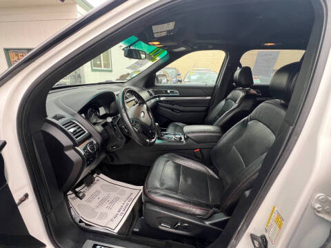 2017 Ford Explorer Sport