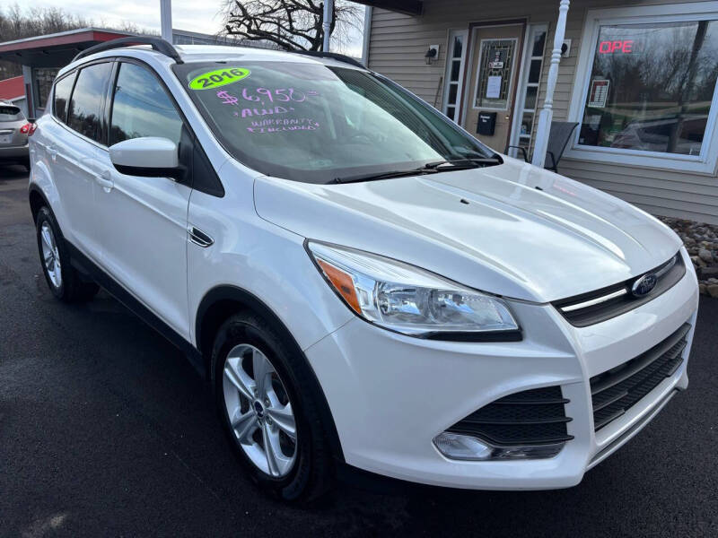 2016 Ford Escape SE's photo