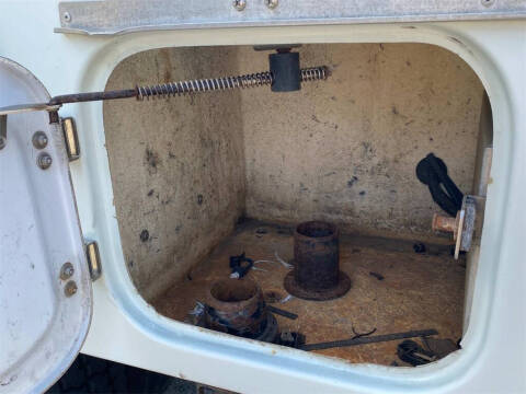 2015 Freightliner 108 SD