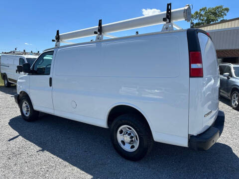 2021 Chevrolet Express 2500
