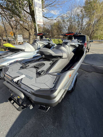 2022 Sea-Doo RXT-X