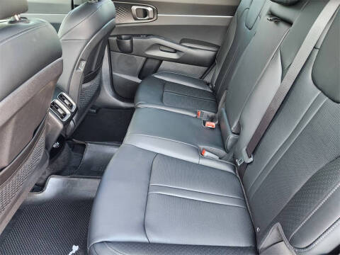 2026 Kia Sorento Hybrid EX