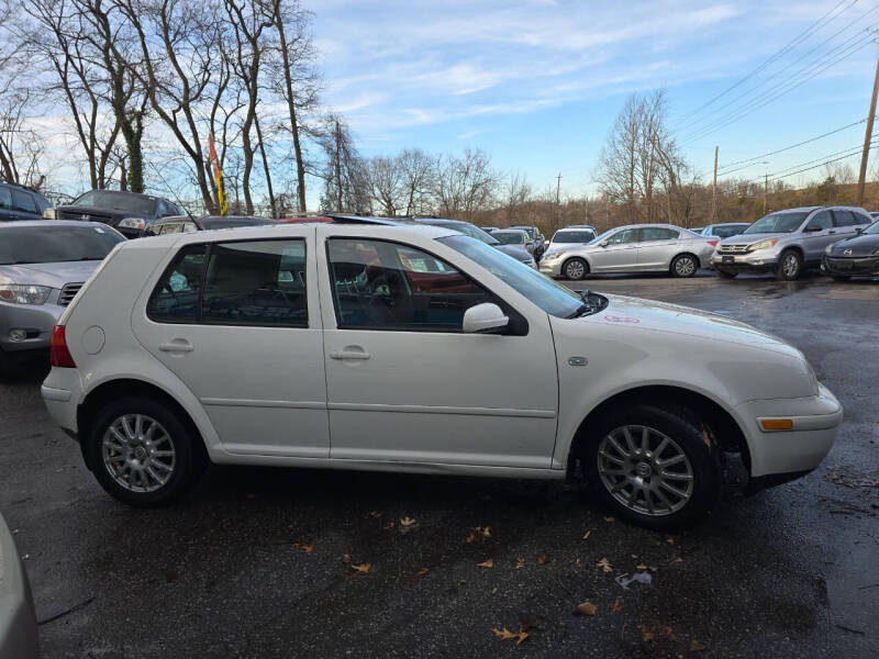 2003 Volkswagen Golf GLS photo 11