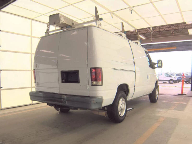 2014 Ford E-Series E-350 SD