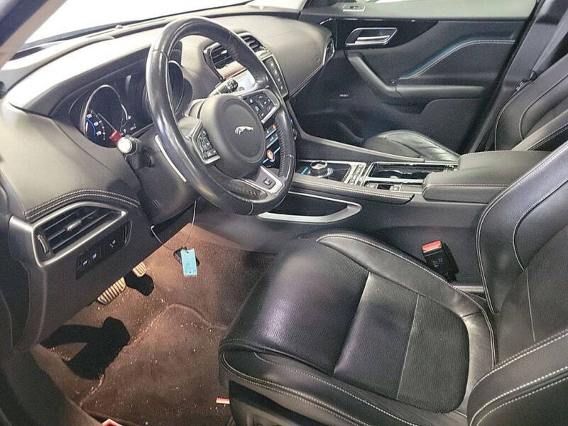 2018 Jaguar F-PACE 35t R-Sport