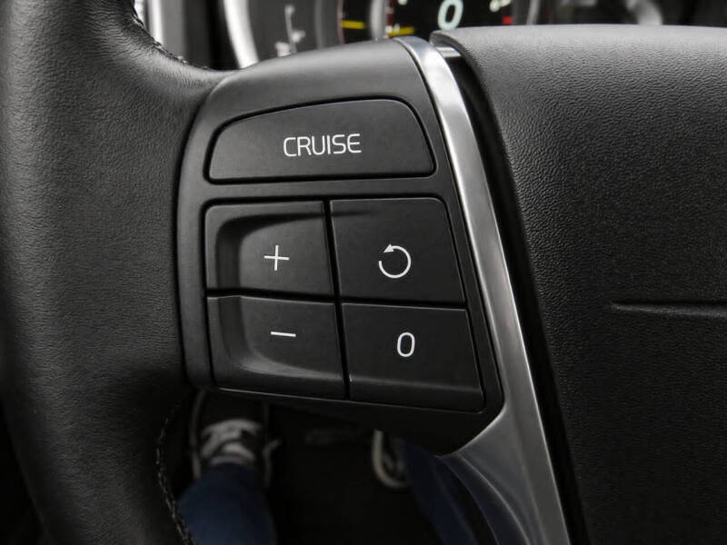2015 Volvo V60 T5 Drive-E Platinum