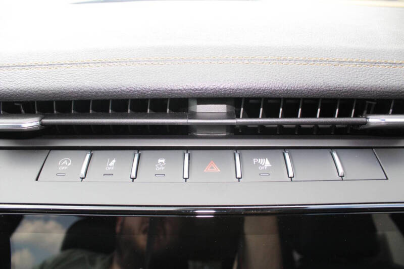 2026 Jeep Grand Cherokee L 85th Anniversary Edition
