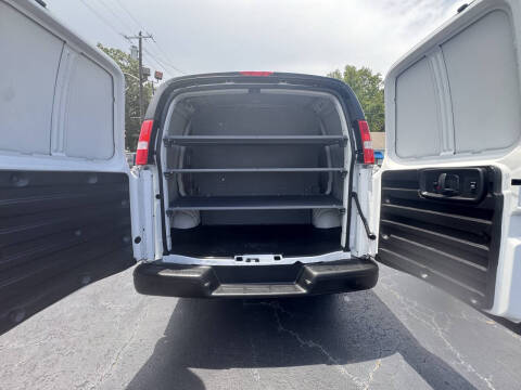 2021 Chevrolet Express 2500