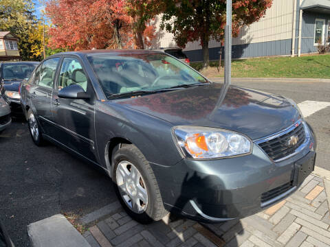 2006 Chevrolet Malibu for sale at UNION AUTO SALES in Vauxhall NJ