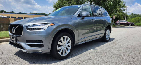 2016 Volvo XC90 T6 Momentum