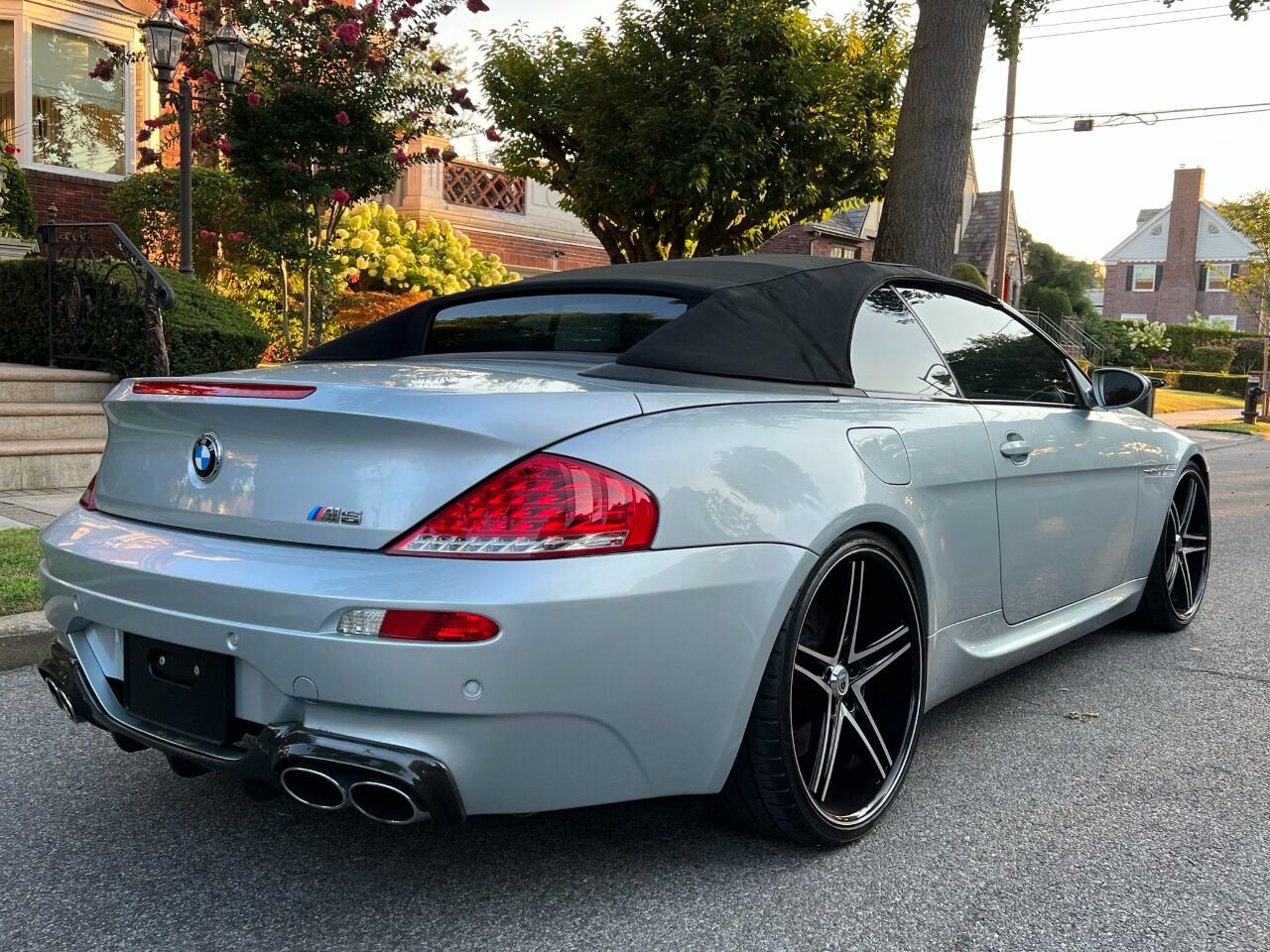 2008 BMW M6 Convertible - $17,900
