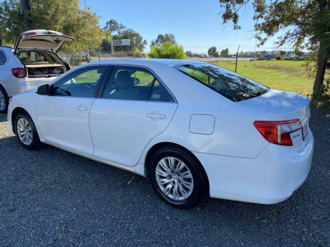 2012 Toyota Camry LE