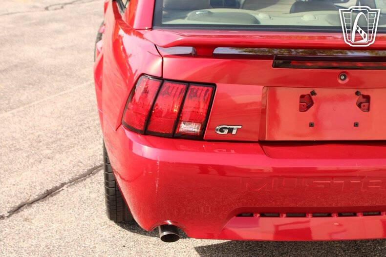 2001 Ford Mustang GT
