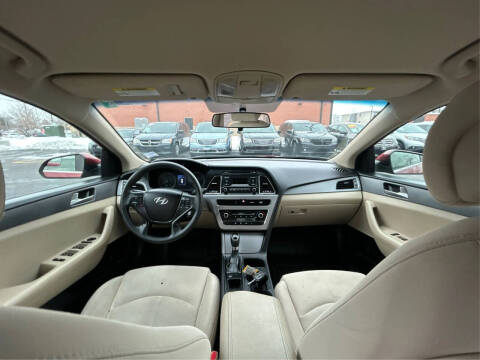 2015 Hyundai Sonata SE