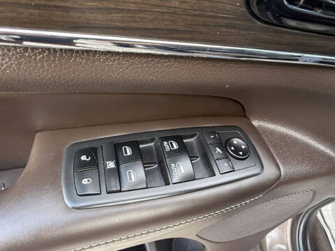 2019 Jeep Grand Cherokee Overland