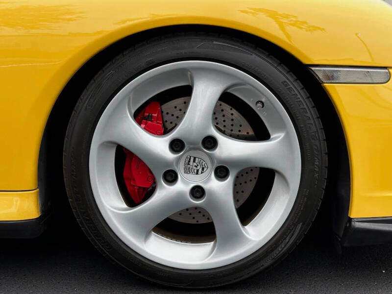 2002 Porsche 911 Carrera 4S