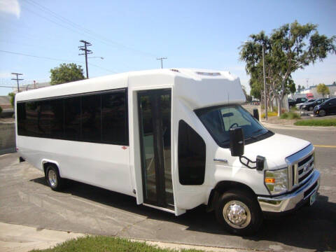 2018 Ford E-450