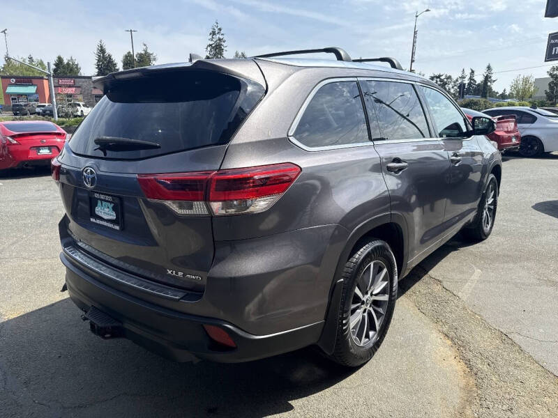 2017 Toyota Highlander XLE