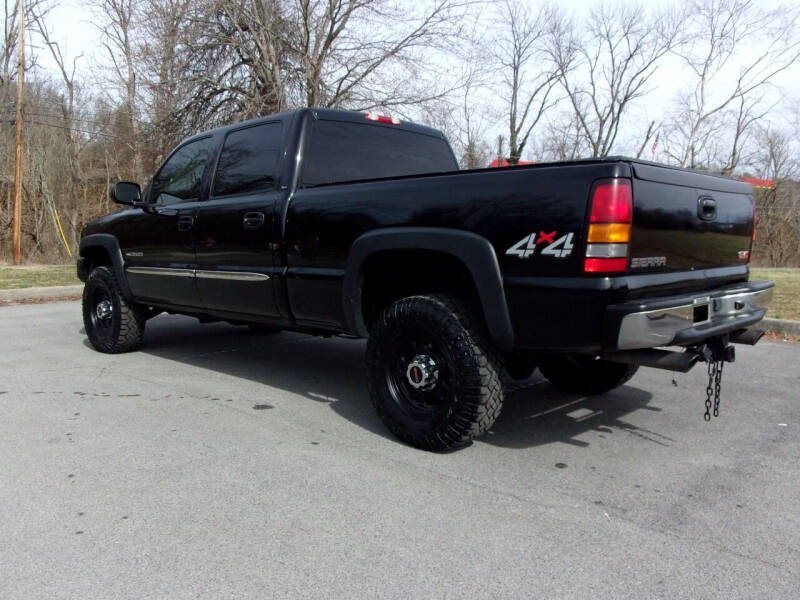 2004 GMC Sierra 2500 SLT