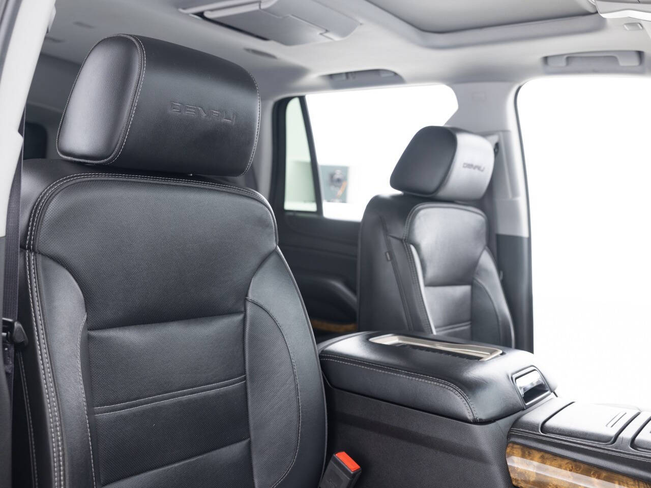 Used Car 2017 Gmc Yukon  Denali 4x4 4dr Suv For Sale Under $30,000 In Coal City, Illinois